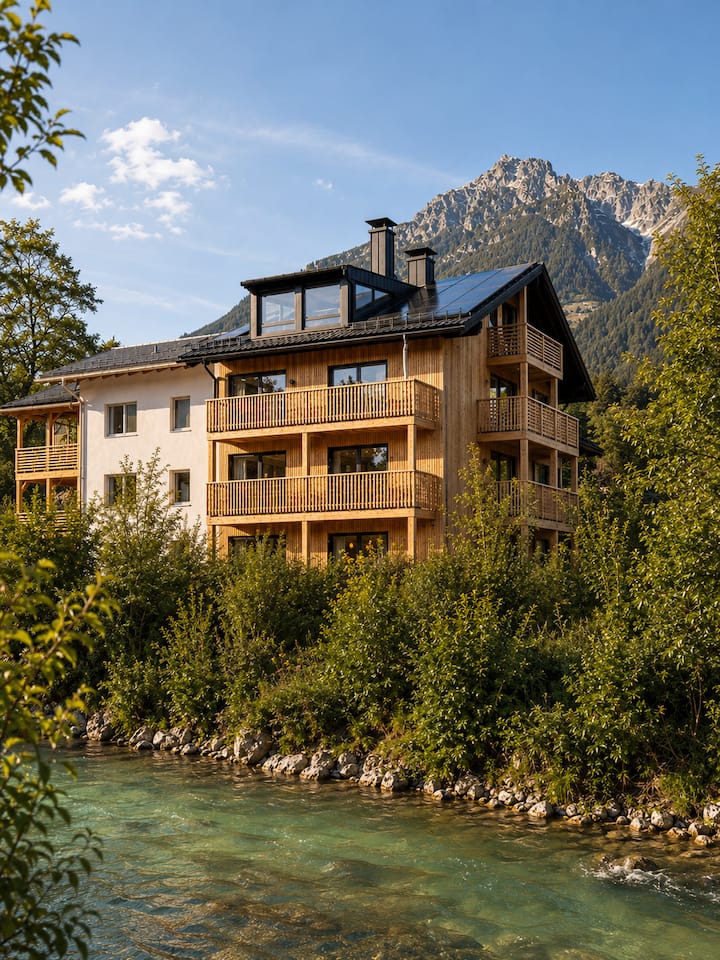 The River [Loisachlodge] - Garmisch-Partenkirchen