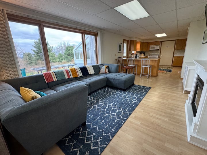 Solarium Suite | 5 Min To Downtown Bayfield - Bayfield, WI