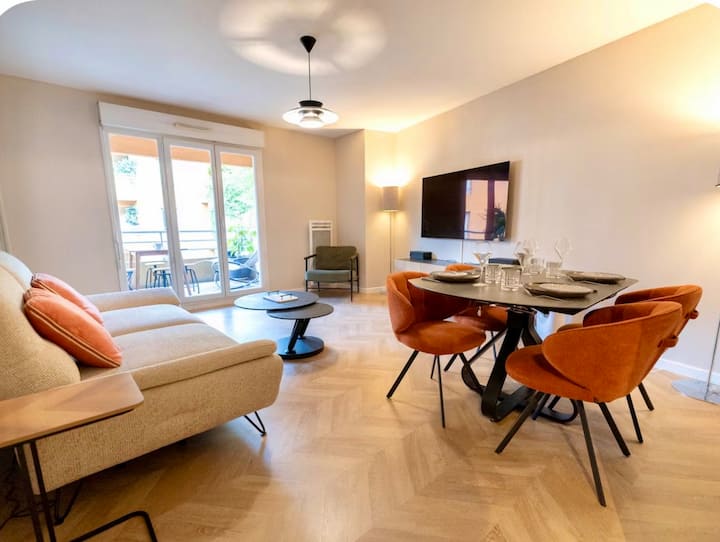 Modern 2br •2bath •Sleeps 6 •Parking •Near Nice - エズ