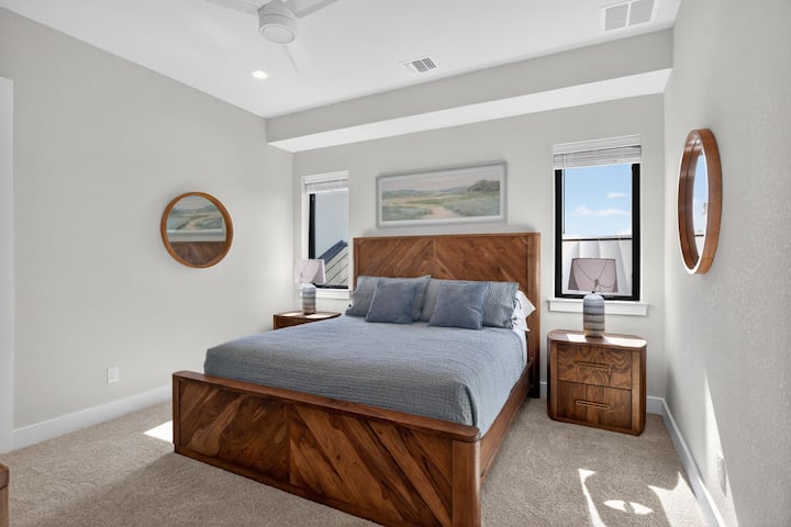 King Bedroom 3