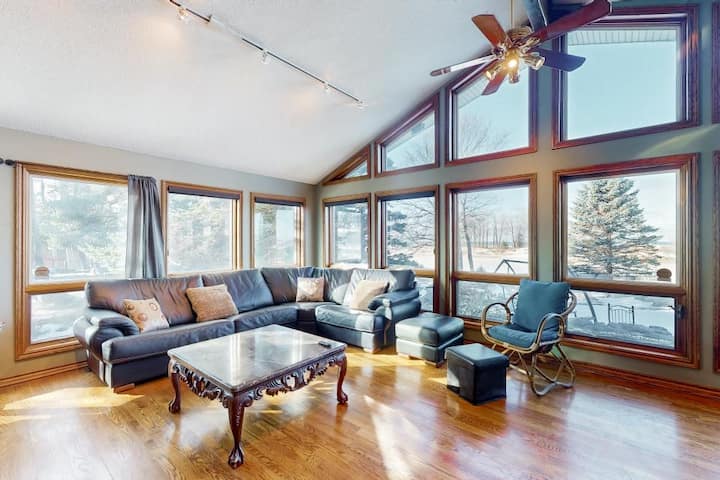 River House On Georgian Bay - Wasaga Beach