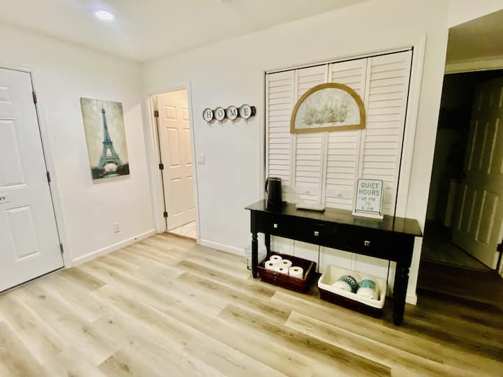 Guest Suite San Carlos Free Wifi & Street Parking - San Mateo, CA