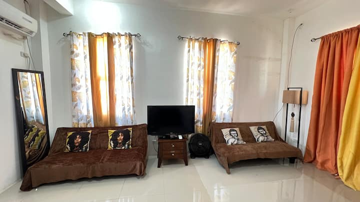 Beach Villa Condo Unit - Mariveles