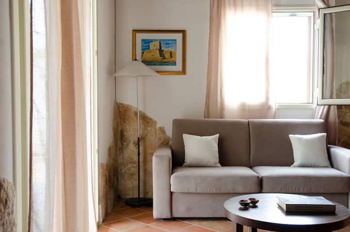 Entire Villa 2br 6px Private Pool, Garden, Bbq - Pozzallo