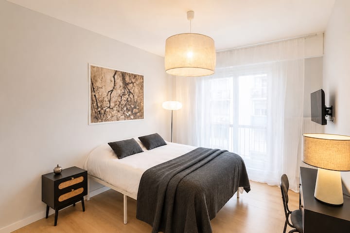 M102 Chambre Colocation Proche Gare - Ville-la-Grand