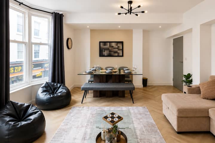 Six By The Sea  Luxury Retreat For 6  Central - Brighton
