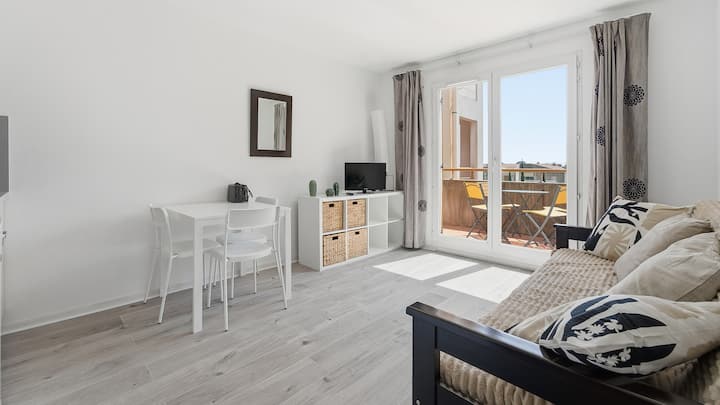 Charmant Appartement 4 Pers Avec Balcon - Grasse