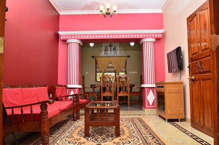 Living room 2 image 2