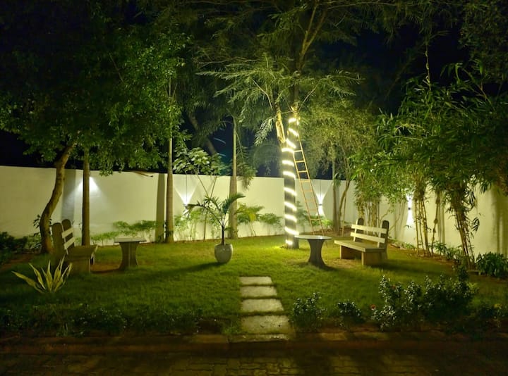 Sri Saveraa Residency Beach Walk 9bhk - Puducherry