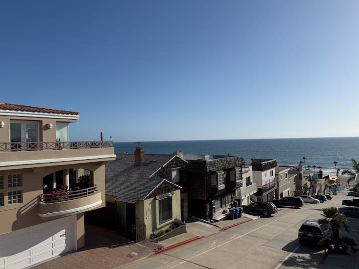 3 Bedroom Ocean View 600 Feet From Beach - Manhattan Beach, CA