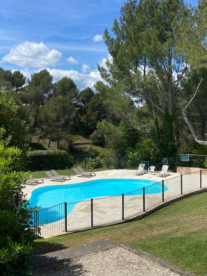Bastide Provence, Piscine Et Golf - Lambesc