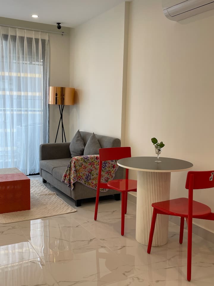 Dom House/1br | Walk To Mall | Monthly Deals - Ho Chi Minh City