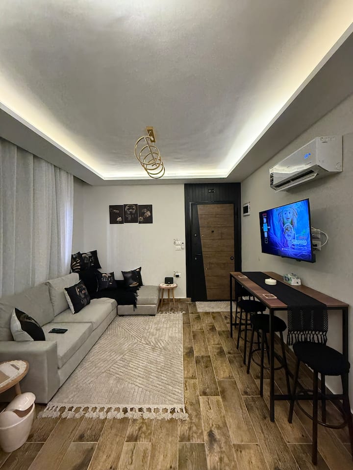 Modern Studio | 5-min Walk To [Mamsha] - Egypt