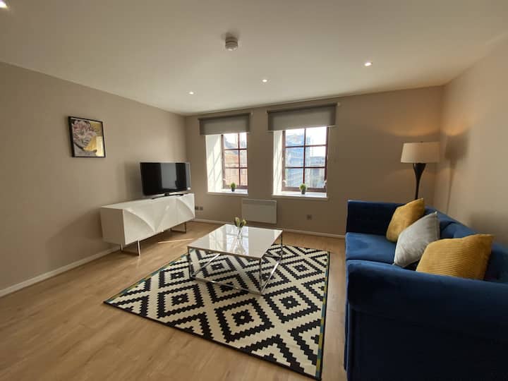 Bell Street Warehouse One Bedroom Apartment - Glasgow