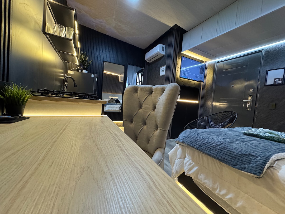 Apartment 6 photo 2