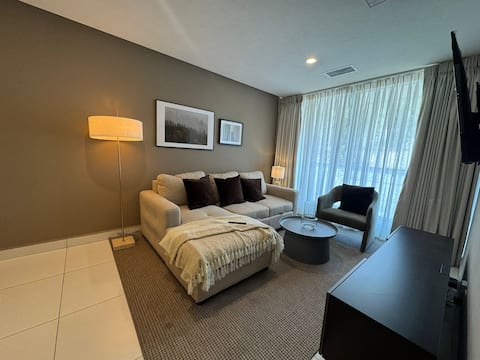 Popular Airbnb listing: Luxury Apartment in Santa Fe The Point in álvaro Obregón