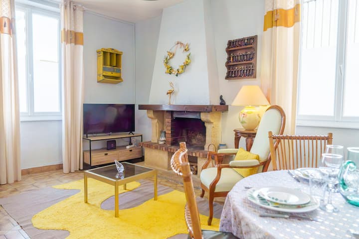Maison De Famille Chaleureuse - Saint-Vallier