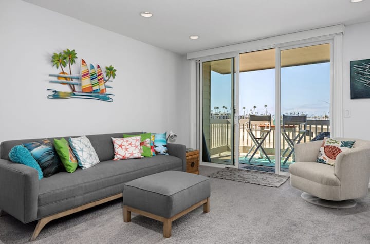 Ocean Harbor View At North Coast Village G18 - Oceanside, CA