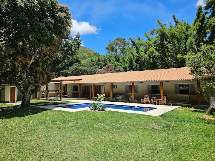 Casa Vista Da Pedra, No Coração De Araras - Petrópolis