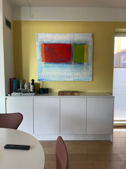 Successful Airbnb property: 10 meters from the sea! in Larvik