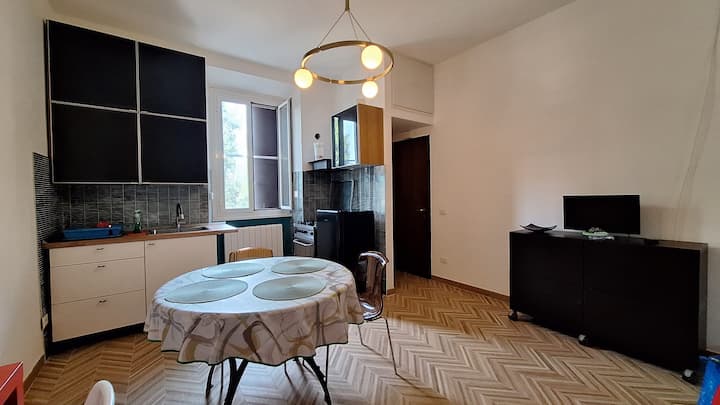 Nice And Cosy Flat In Quadraro - Roma