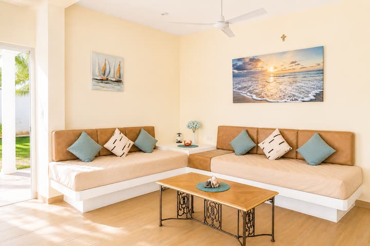 Family Beach House* A/c + Pool Near Monterrico - Escuintla