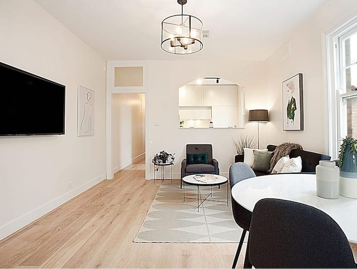 Waterfront - Designer Modern 2 Bedroom Sydney #A6 - Sydney