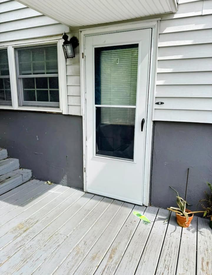 Cozy Private Studio Near White Plains - Harrison, NY