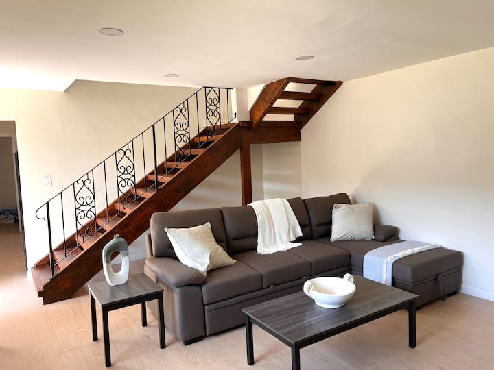 Sunny Huntington Beach Home | Newly Renovated! - Huntington Beach, CA