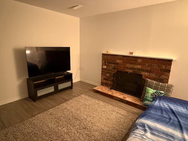 Central Vancouver, Spacious, Quiet Suite - Vancouver