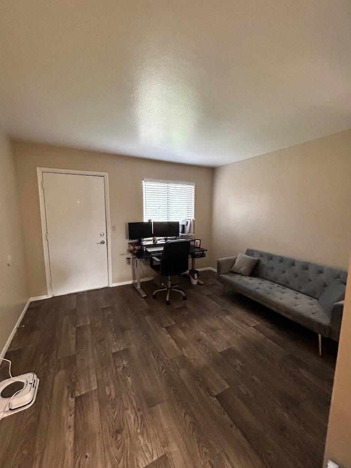 Simple & Comfortable 1br Stay - West Valley City, UT
