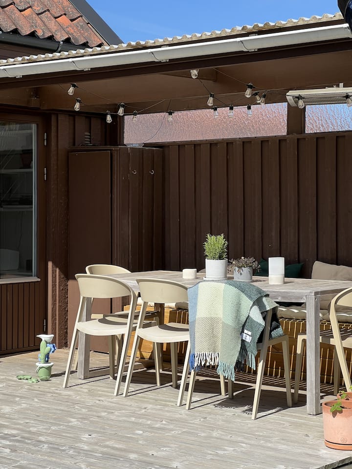 Havsnära Familjeradhus Med Solig Uteplats - Gotemburgo