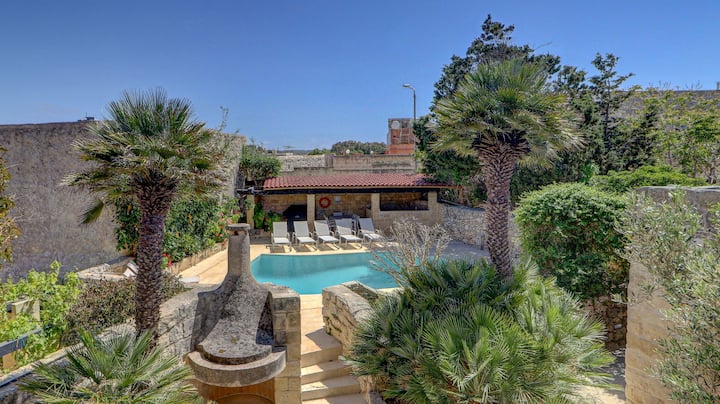 Wonderful Maltese Farmhouse With Private Pool - Málta