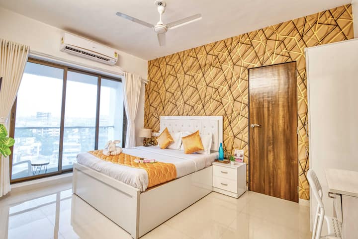 Luxury 3 Bhk Family Apartment With Wifi & Ac - Mumbai