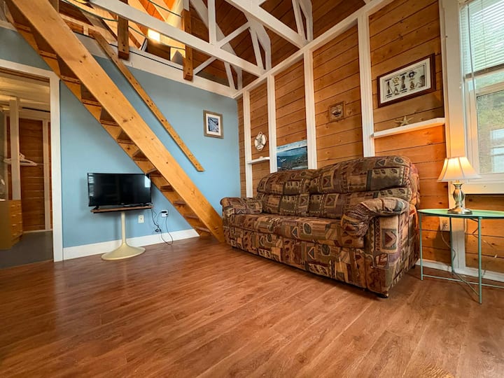 Les Chalets Des Blés De Mer, L'acadien - Canada
