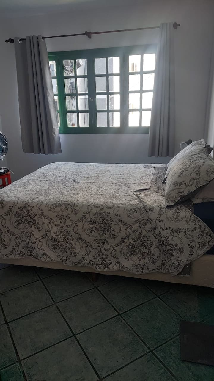 Dhomë gjumi 1