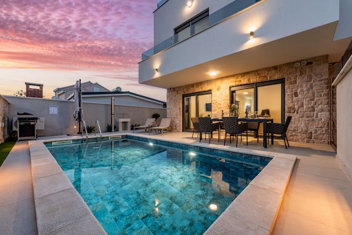 Seaview Villa Mar With Pool, Jacuzzi And Sauna - Privlaka