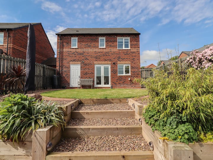 26 Field Court - Ford Castle