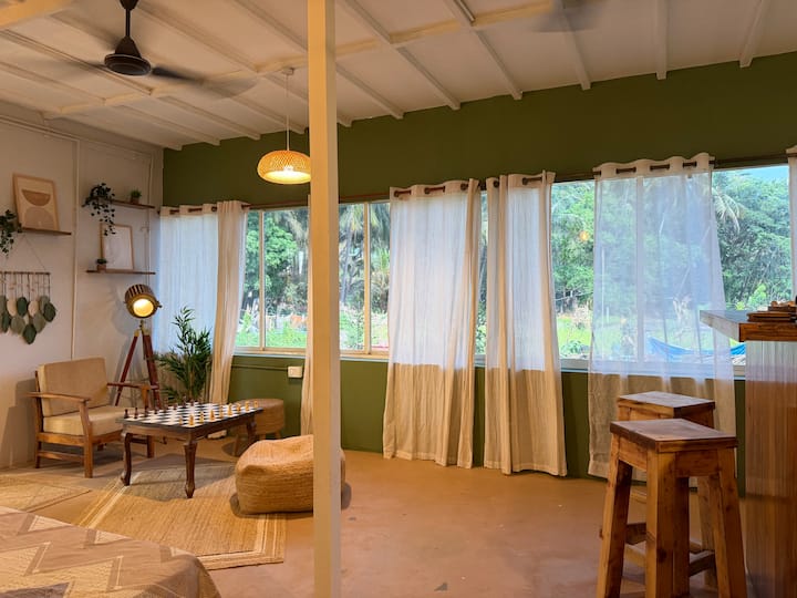 Cute Boho Stay • Paddy Views • Near Morjim Beach - Goa