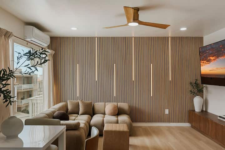 Coastal Pearl | Walk To Strand | Parking | 2 Br - Redondo Beach, CA