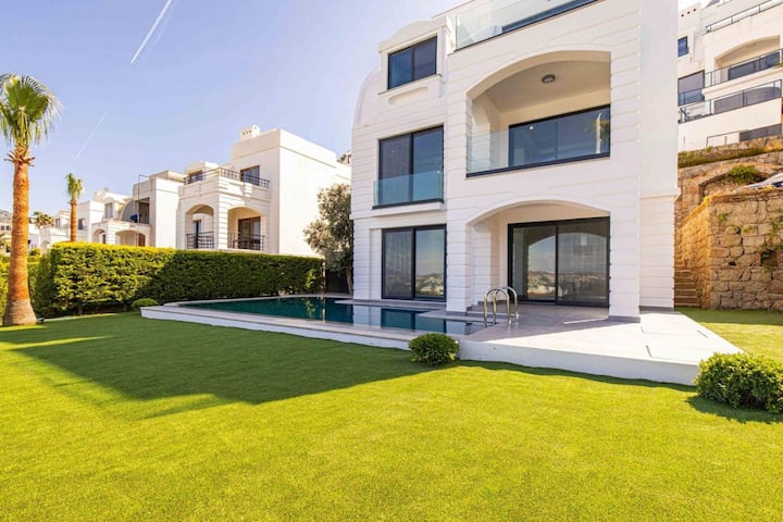 Villa Confortable Avec Piscine Privée Et Vues Les - Gündoğan