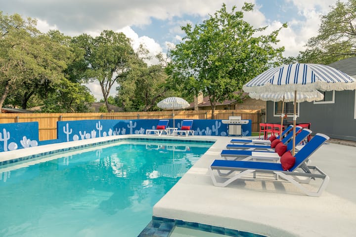Cobalt Cowboypoolspagamesputtinggreenfirepit - Cedar Park, TX