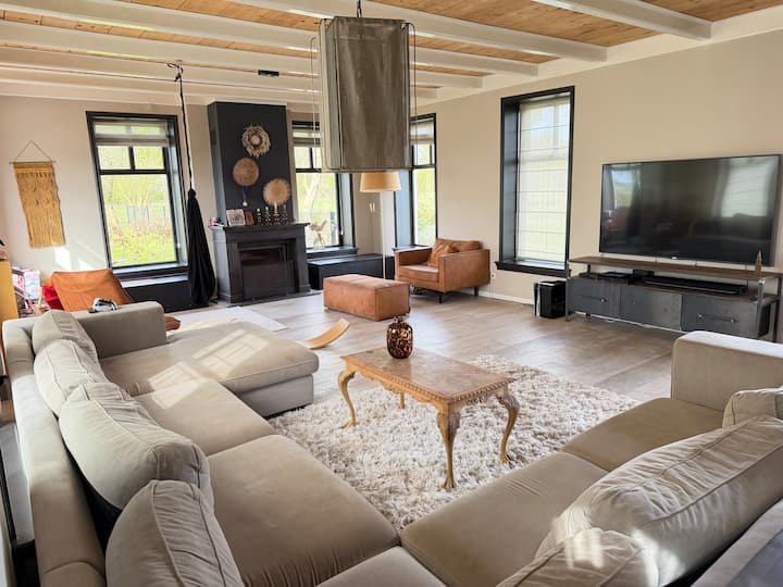 Luxe Vakantieboerderij Met Eigen Binnenzwembad - Provincie Groningen