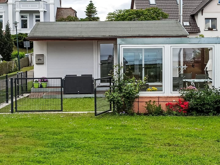 In Altwarp Mit Botanischem Garten By Interhome - Altwarp