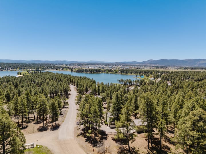 Ping Pong, Shuffle Board, Horseshoes, Pet-friendly - Pagosa Springs, CO