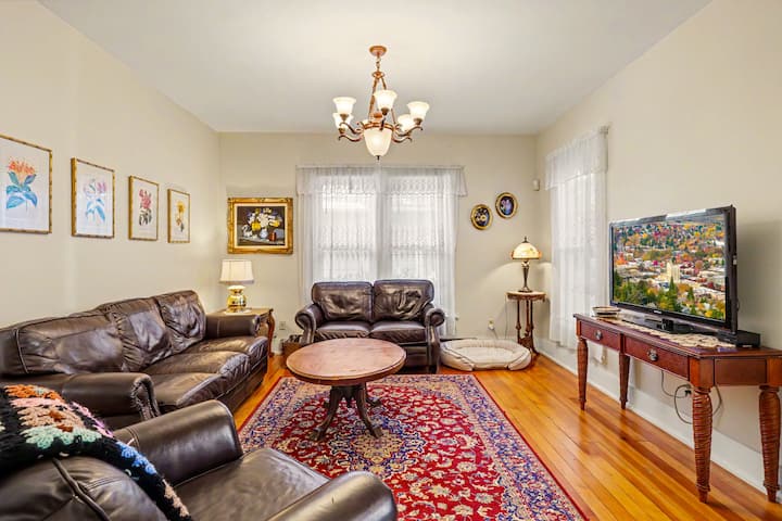 Savage Upon Siskiyou | Prime Osf Location - Ashland, OR