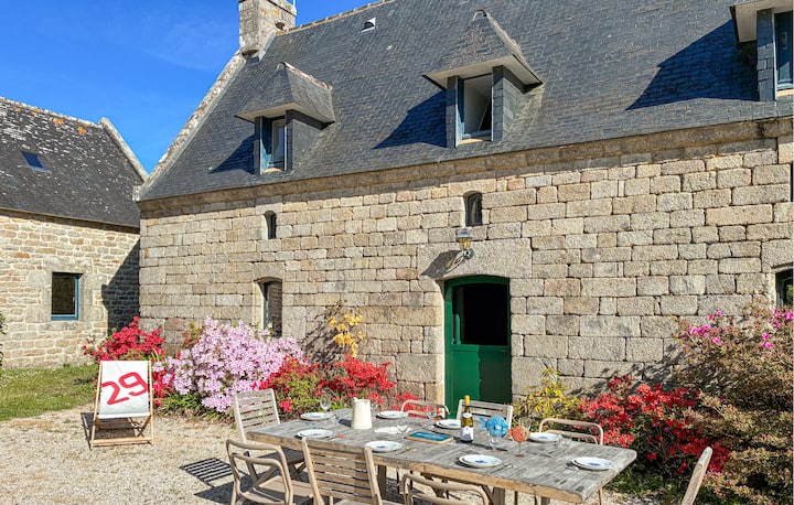 5 Bedroom Amazing Home In Combrit - St Marine - Sainte-Marine