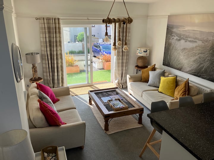 7 Trearddur House Mews - Holyhead