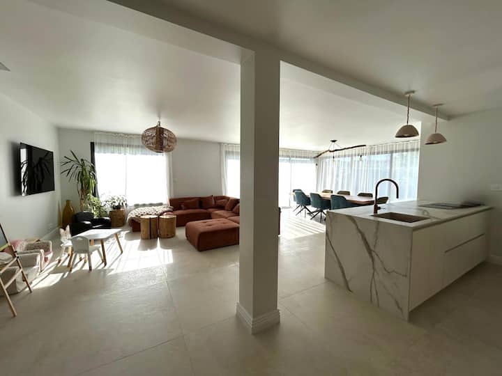Villa Familiale à 300 M Du Lac D'annecy - Annecy