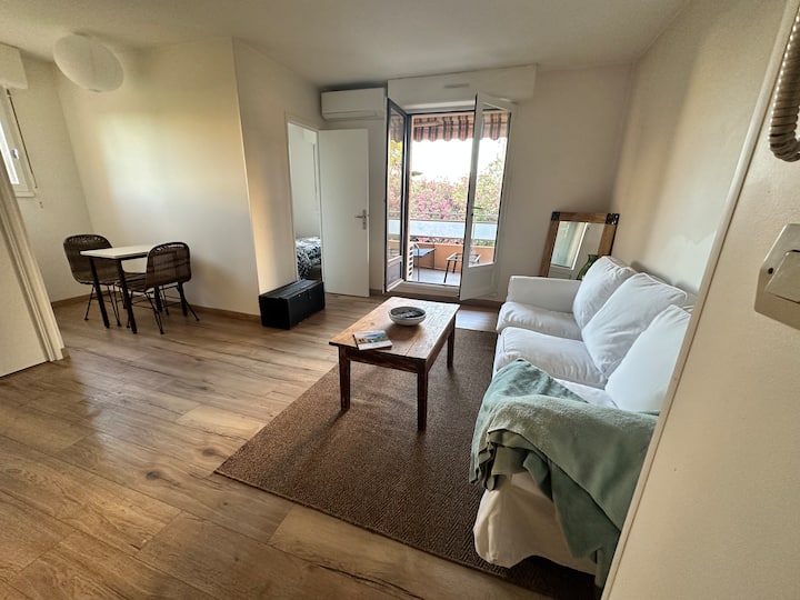 Joli 2 Pièces Avec Balcon Et Plage à Pied - Sainte-Maxime